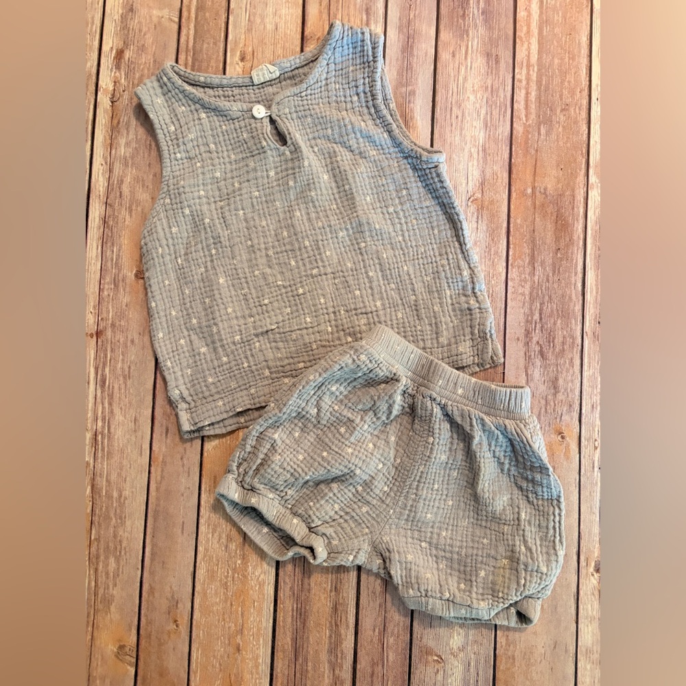 Soft Gauze Baby Tank & Shorts Set — light grey with Tiny Stars